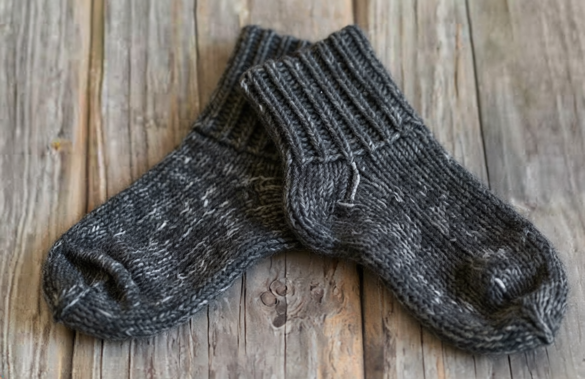 Hobby365:n oma 4-säikeinen villalanka Anthracite 100 grammaa. - 2