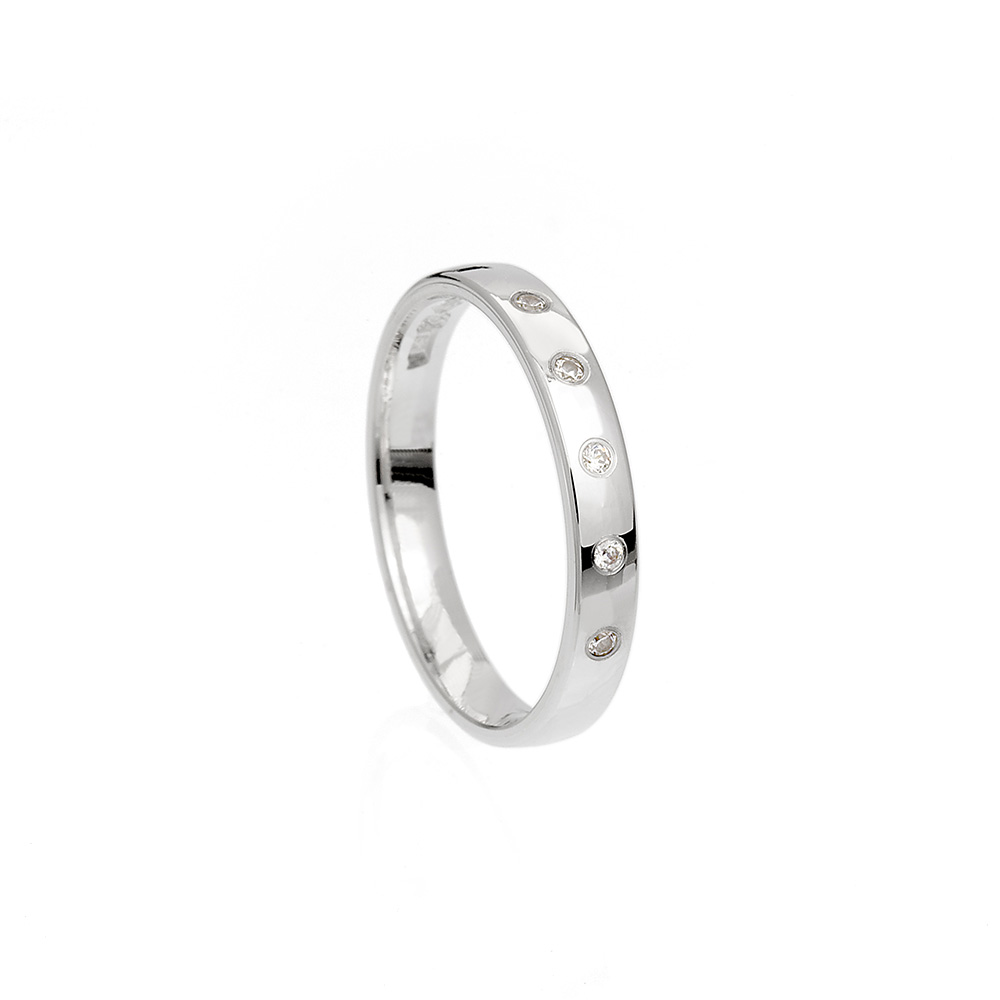 Ring Vanja diamanter guld 18 karat 