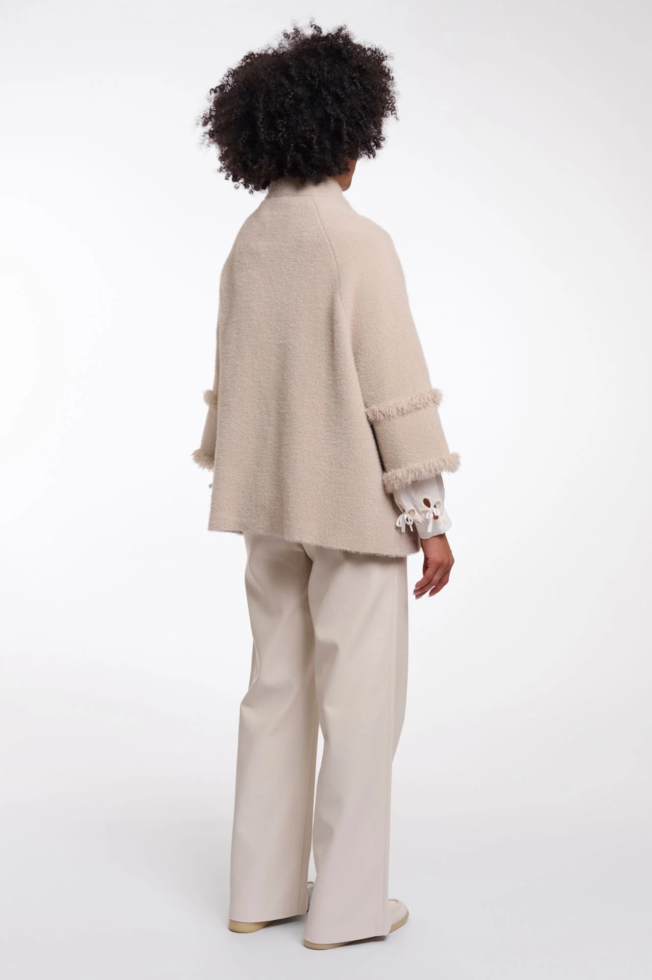 Sabe cape with fringes stone - 4