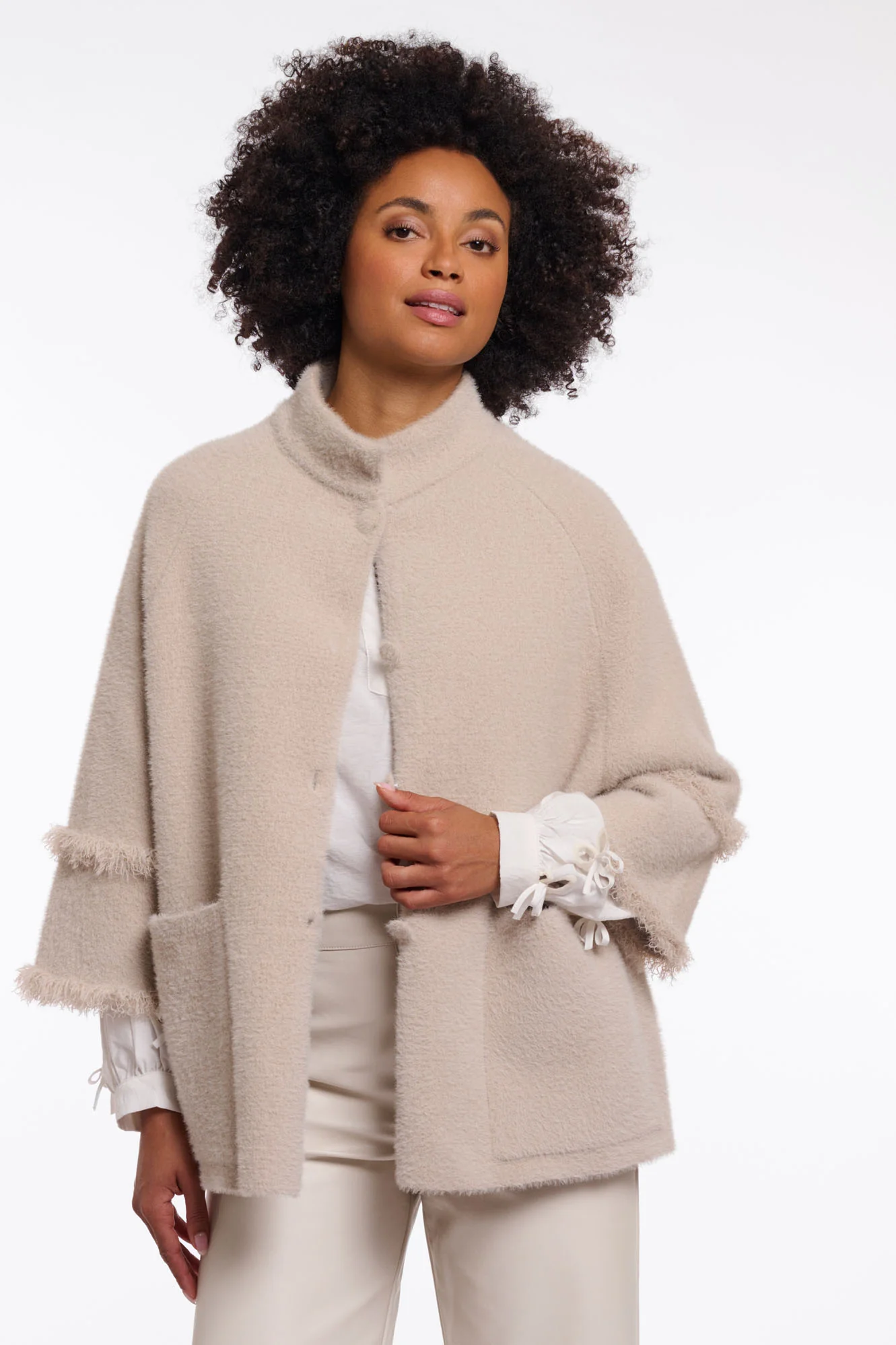 Sabe cape with fringes stone - 2