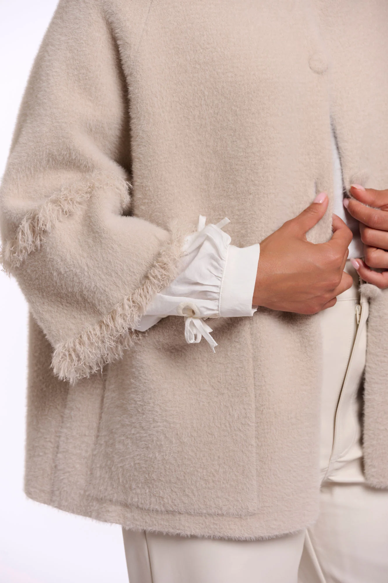 Sabe cape with fringes stone - 3