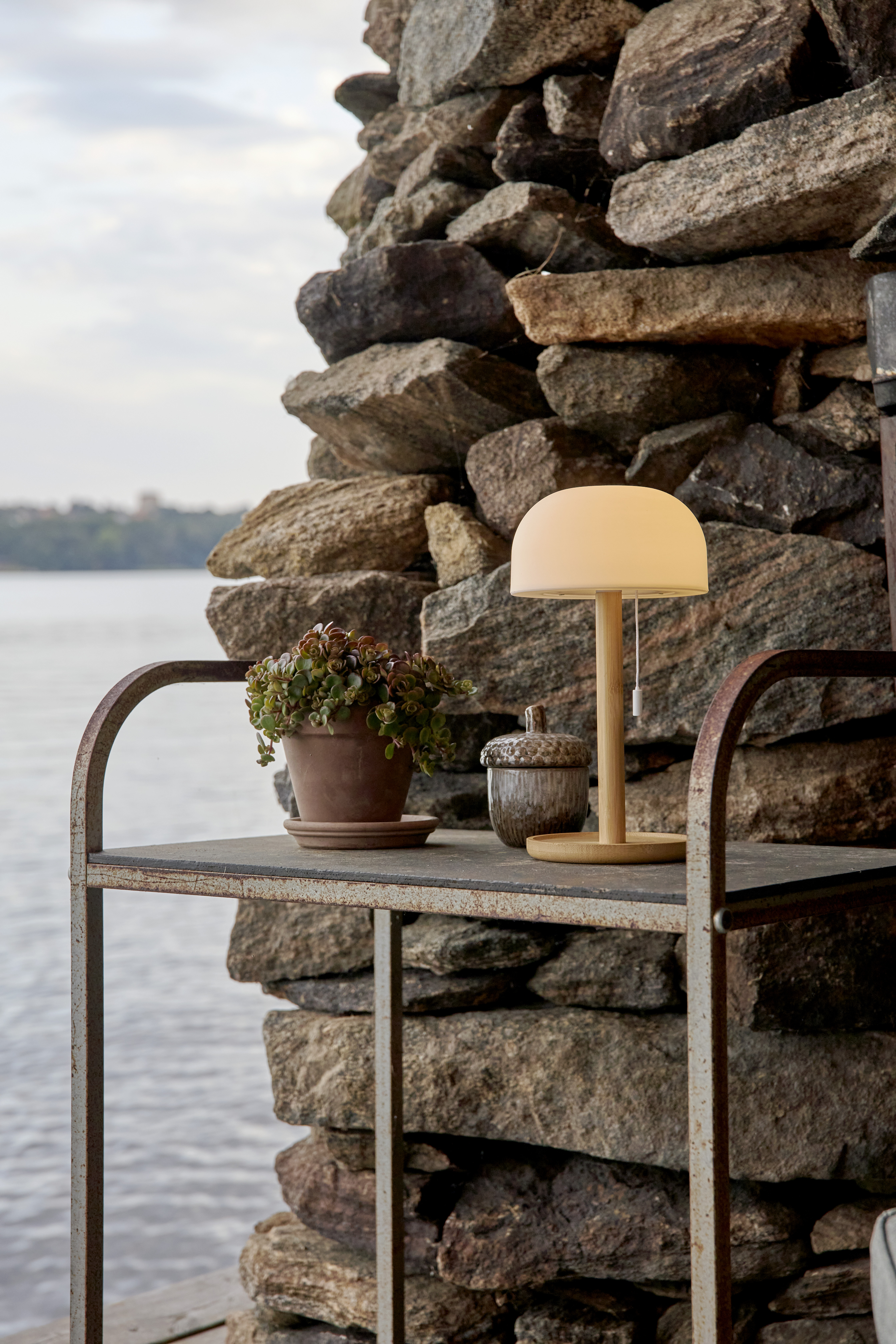 Rechargeable table lamp - White - 2