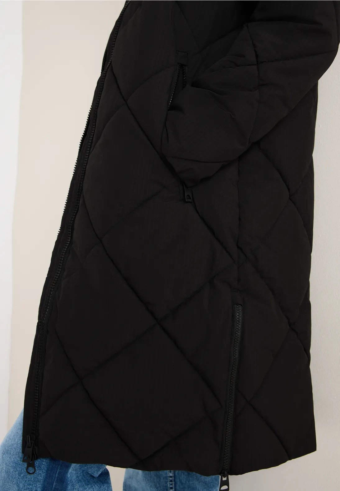 Ripstop Quilted Coat Teflon Coating (C) - Black - Cecil - 4