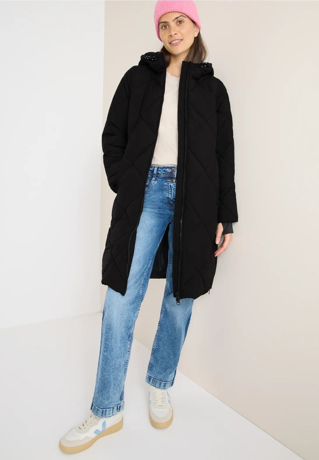 Ripstop Quilted Coat Teflon Coating (C) - Black - Cecil