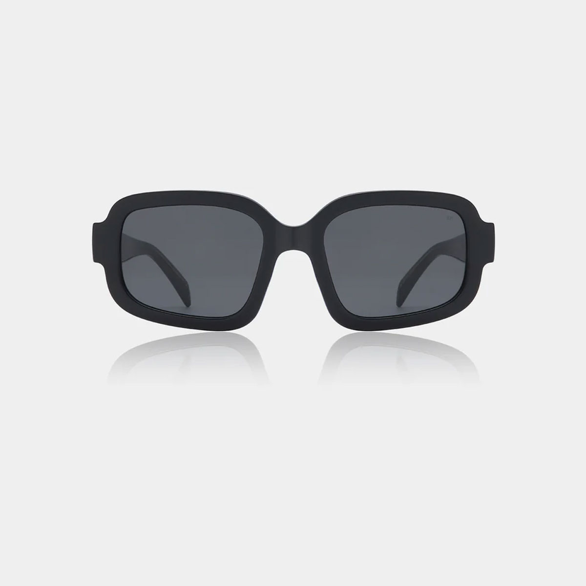 A Kjaerbede solglasögon Pluto black