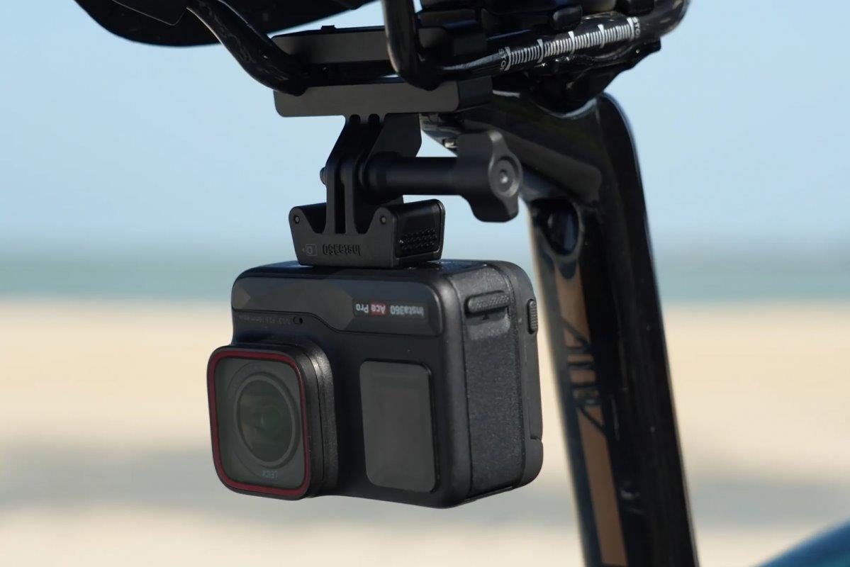 Insta360 Bike Seat Rail Mount - 6