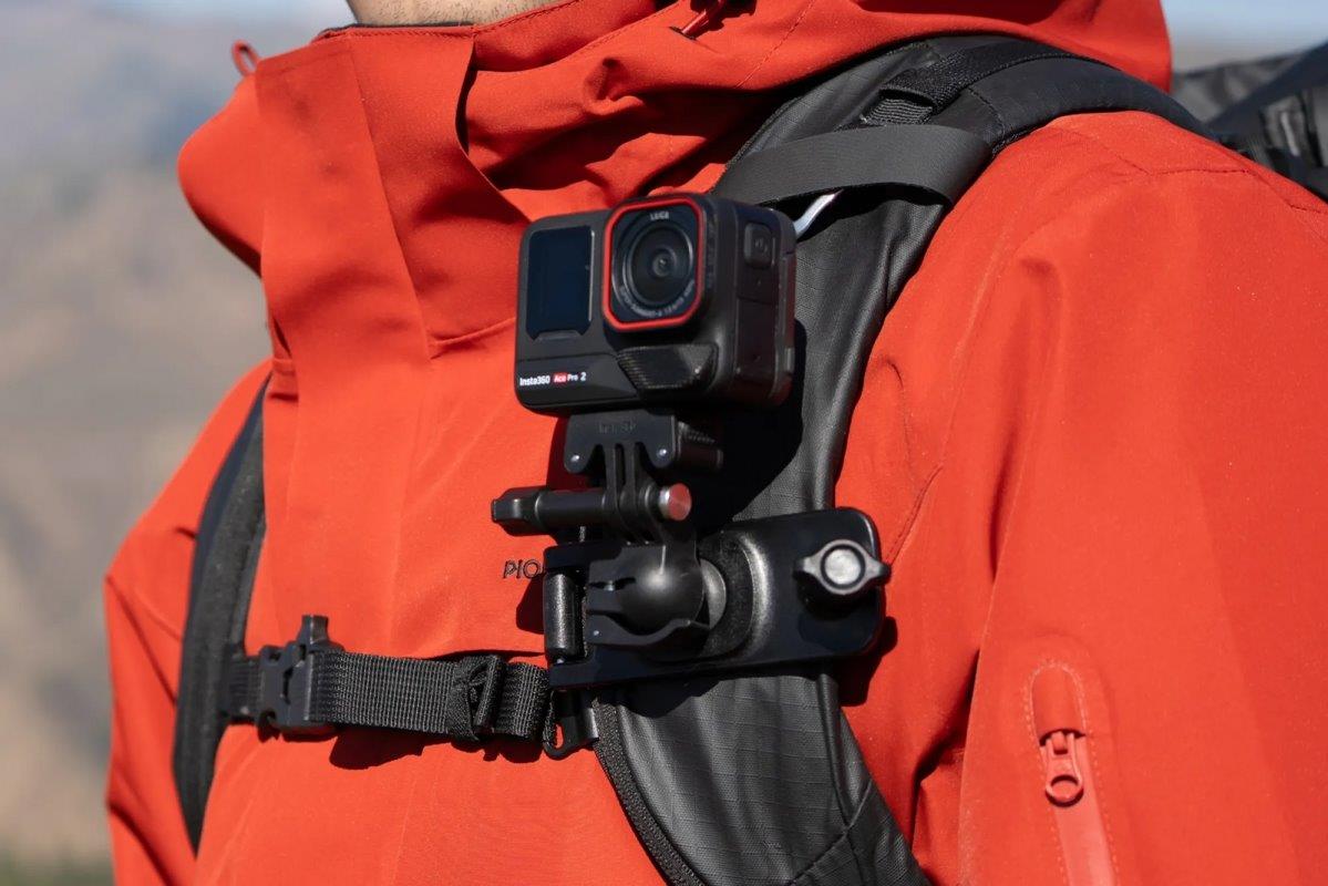Insta360 Backpack Clip - 6