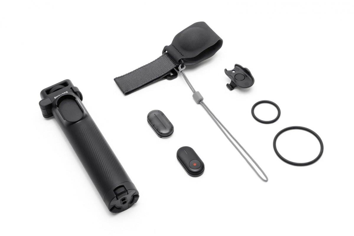 Insta360 Foldable 2-in-1 Selfie Stick Remote Kit (1/4inch Mount) - 5