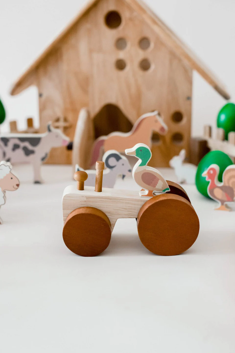 Q-TOYS FARM ANIMALS & TRACTOR SET/BONDGÅRDSDJUR & TRAKTOR  - 5