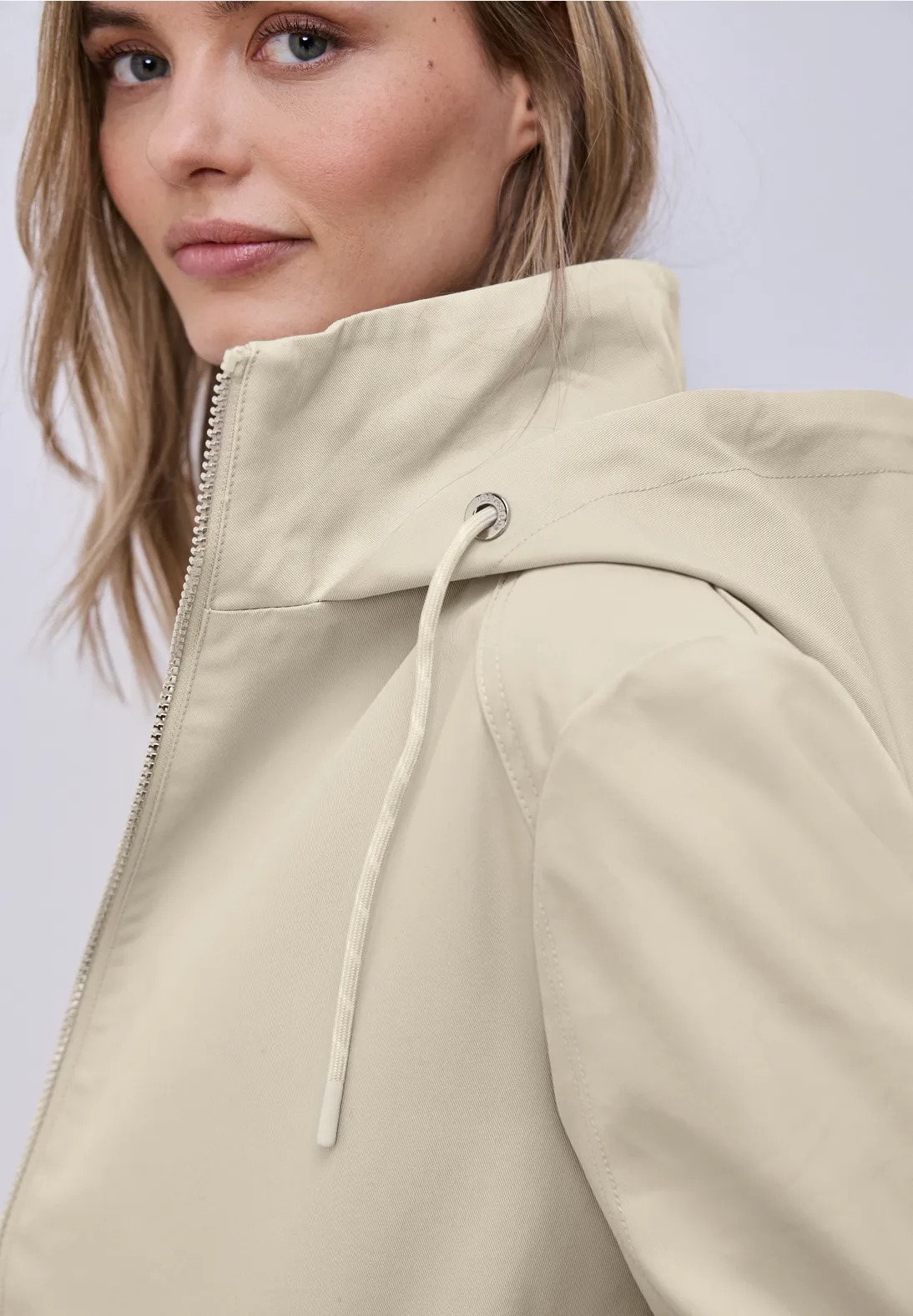 Mid Length Parka - Powder Beige - Street One