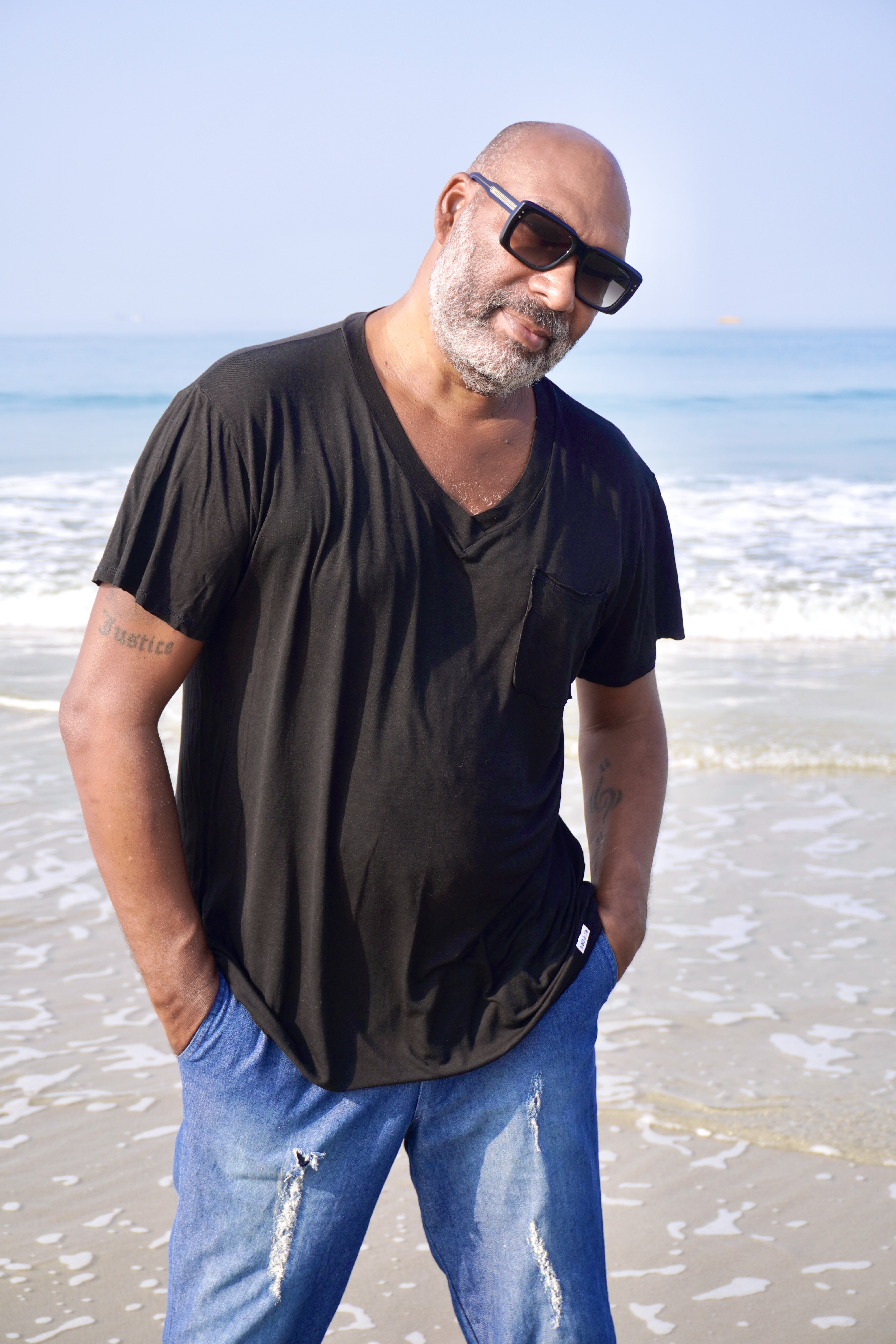 PELE  VISCOSE JERSEY T-SHIRT JUST BLACK 