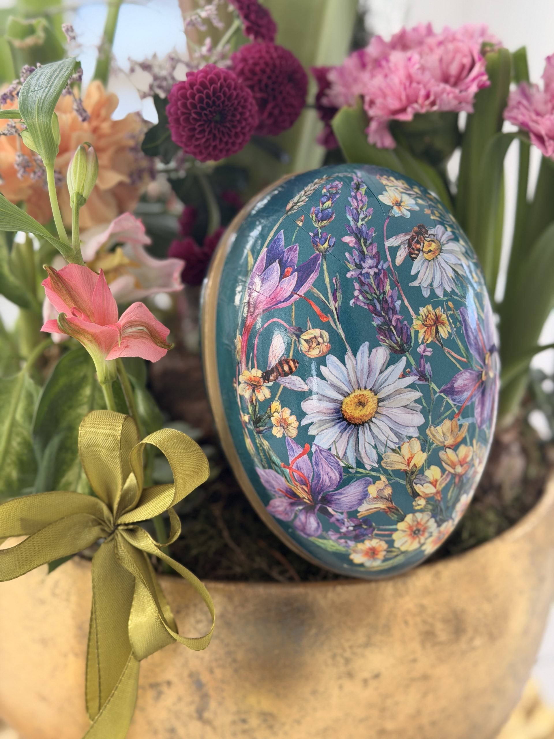 Easter egg - Floral Couture - 18 cm - 2