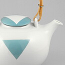Inger Persson (Stream 1986) White Swelling Teapot with Blue Decor 19/12 cm