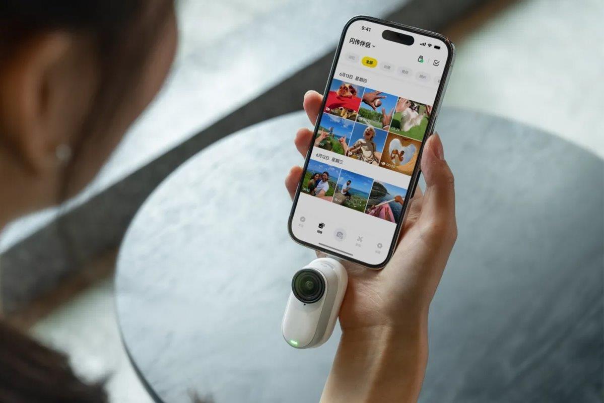 Insta360 GO 3/GO 3S Quick Reader - 4