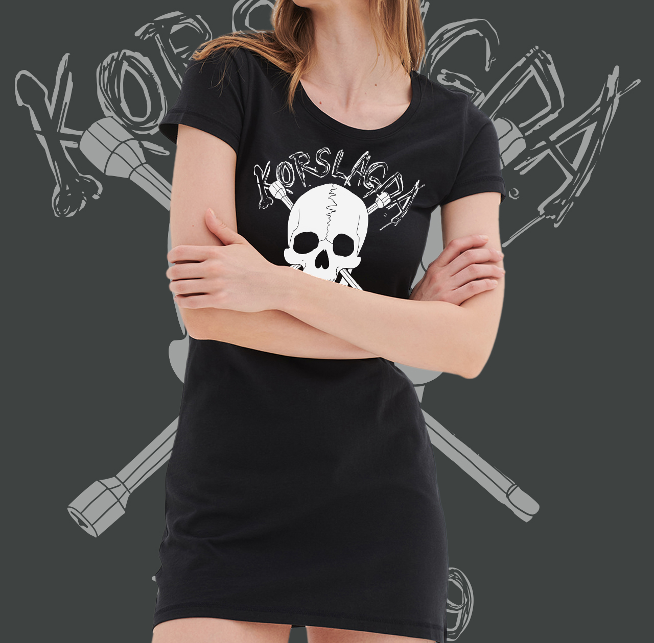KORSLAGDA - Est. 2019 T-shirtklänning - 2