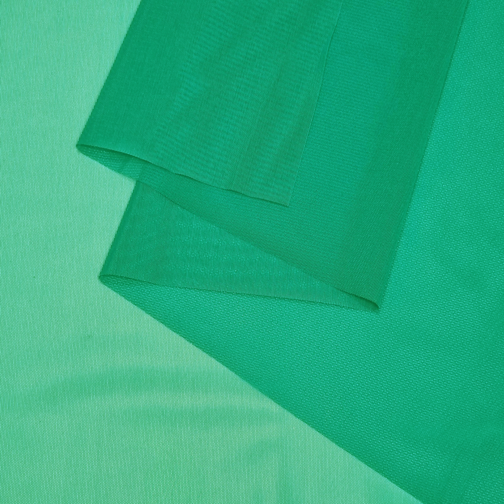 Elastic mesh CA210 Emerald