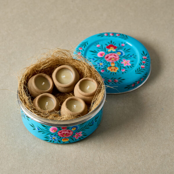 Hand painted container Blue with 5 beeswax candles lavender, Dalit