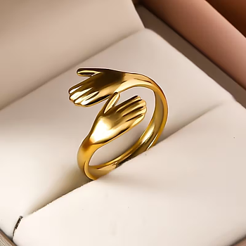 Ring "Händer av kärlek" i rosfritt stål och 18K Guldplätering