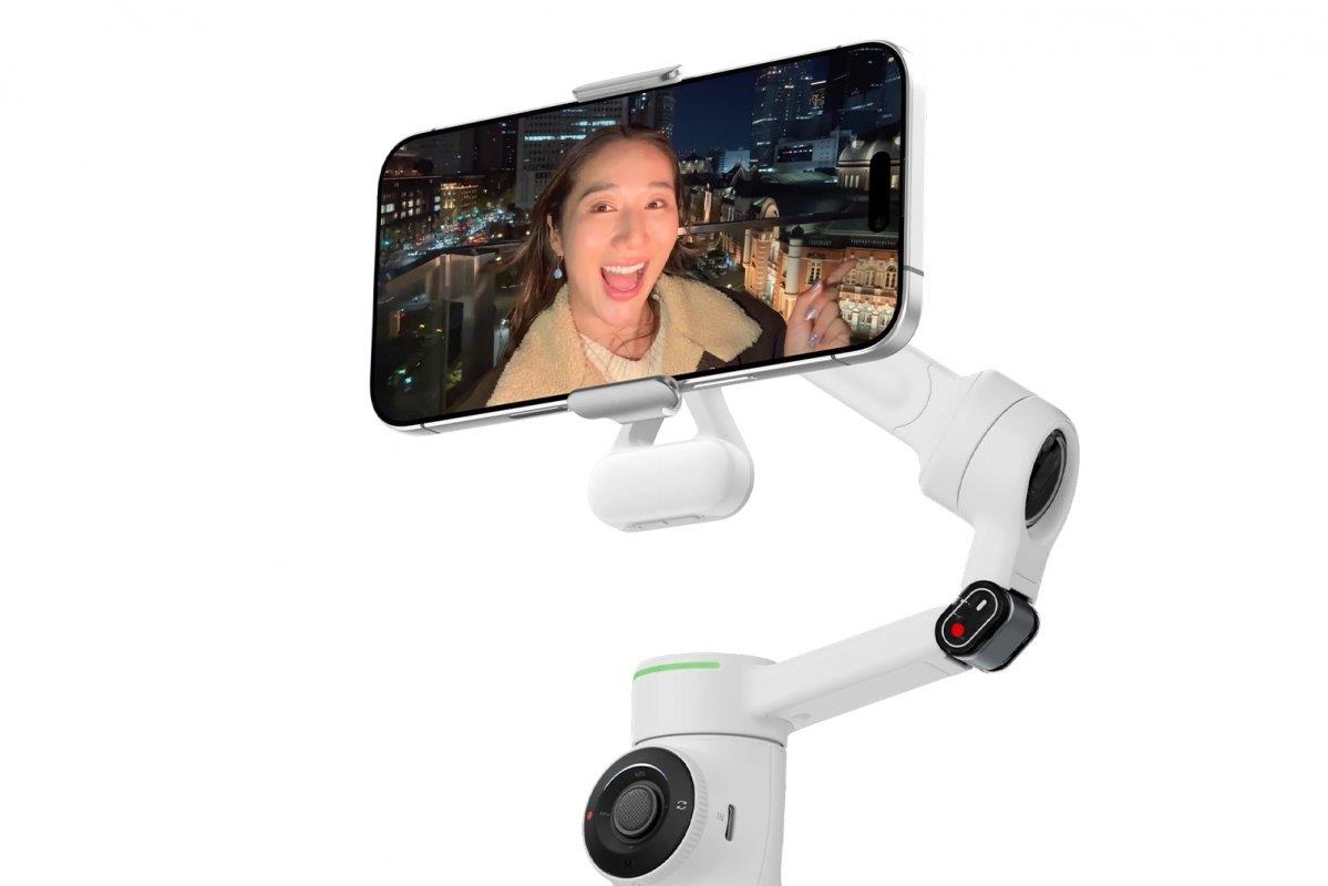 Insta360 Flow 2 Pro Spotlight - 5