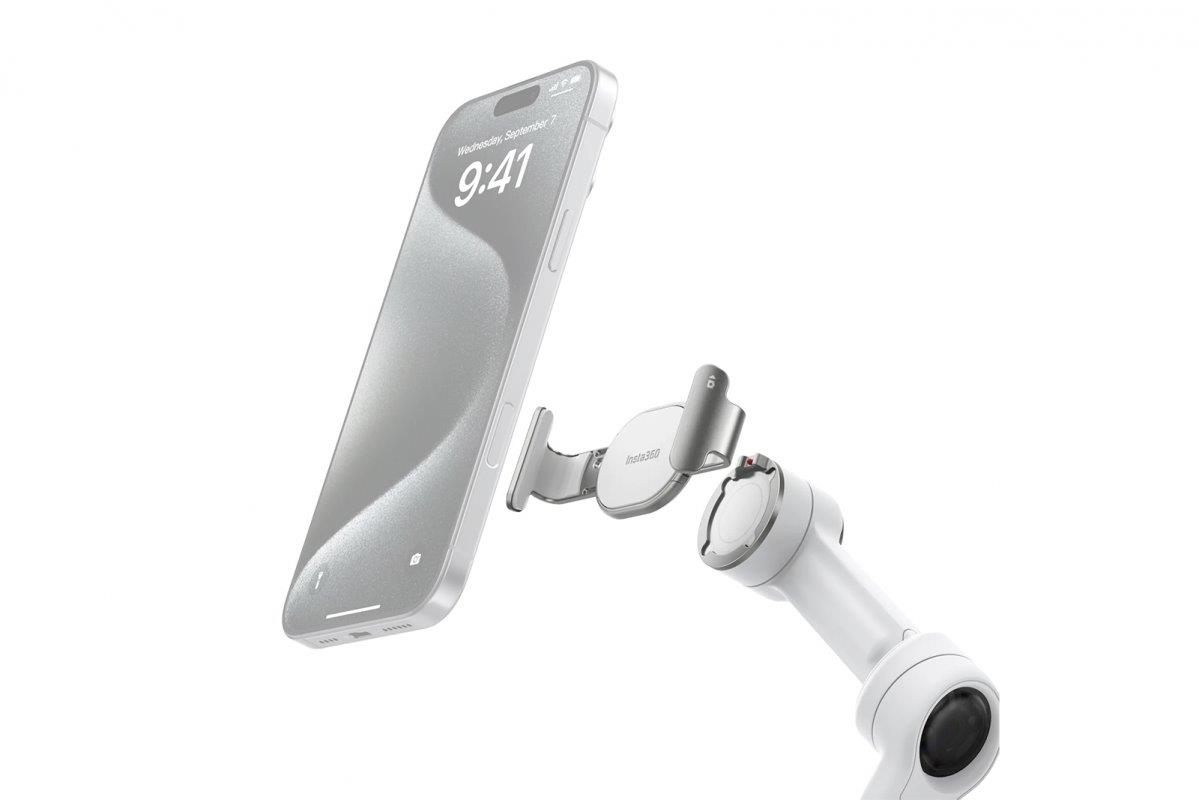 Insta360 Flow 2 Pro Magnetic Phone Clamp (Summit White) - 4