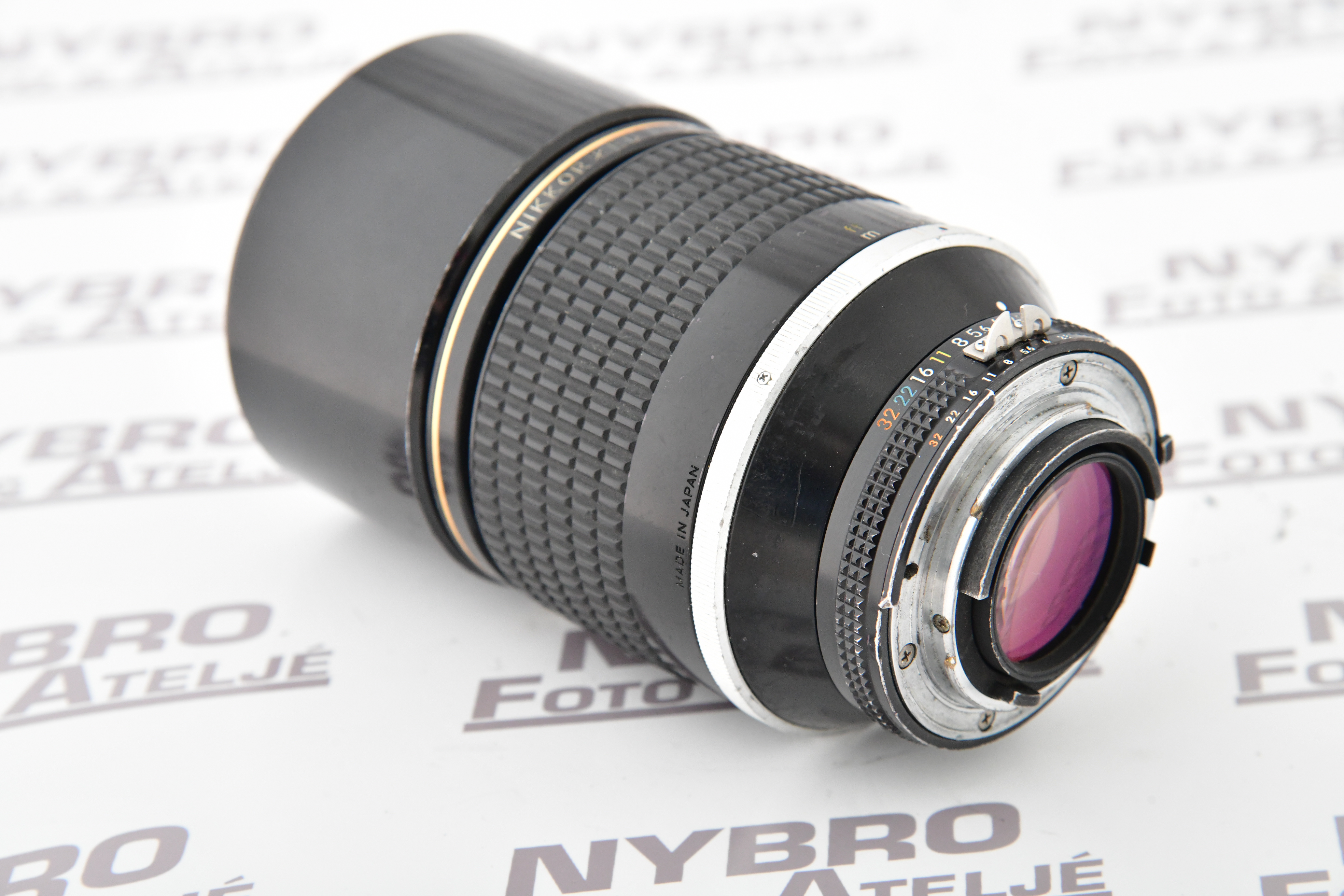 Nikon Nikkor 180/2,8 ED - 2