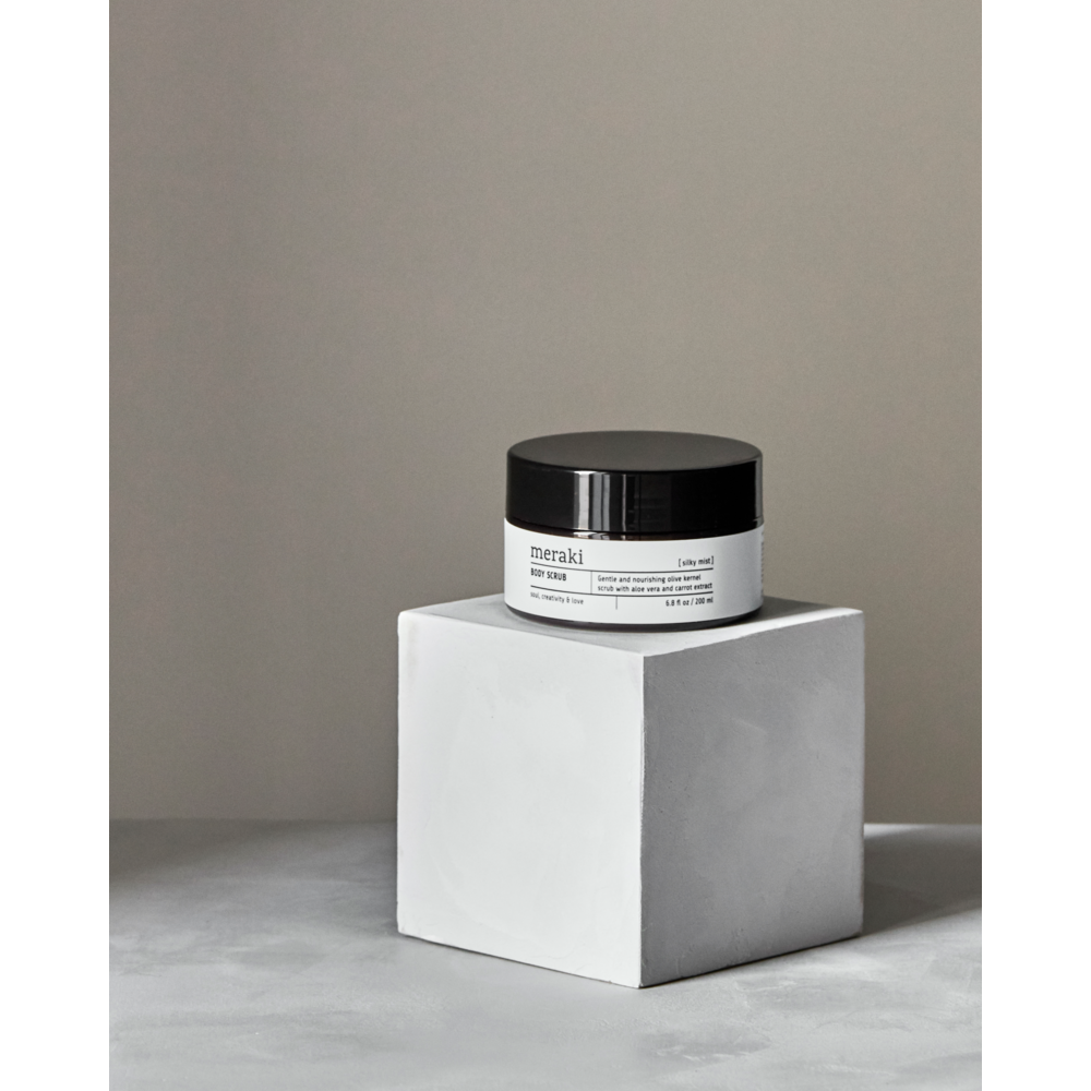 Body Scrub- Silky mist - 2