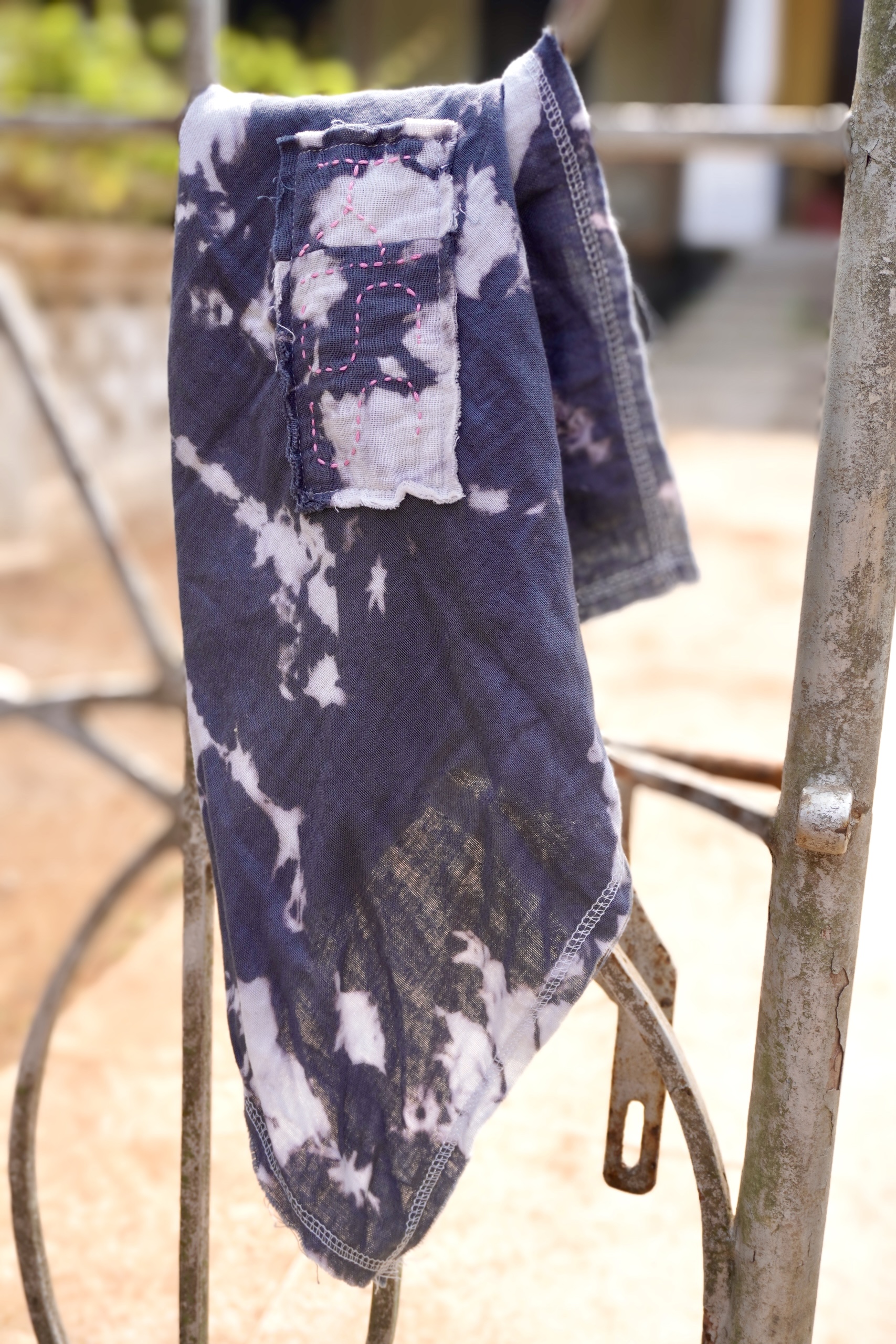 FIDI COTTON BATIK BANDANA LIGHT CHARCOAL MALIBU 