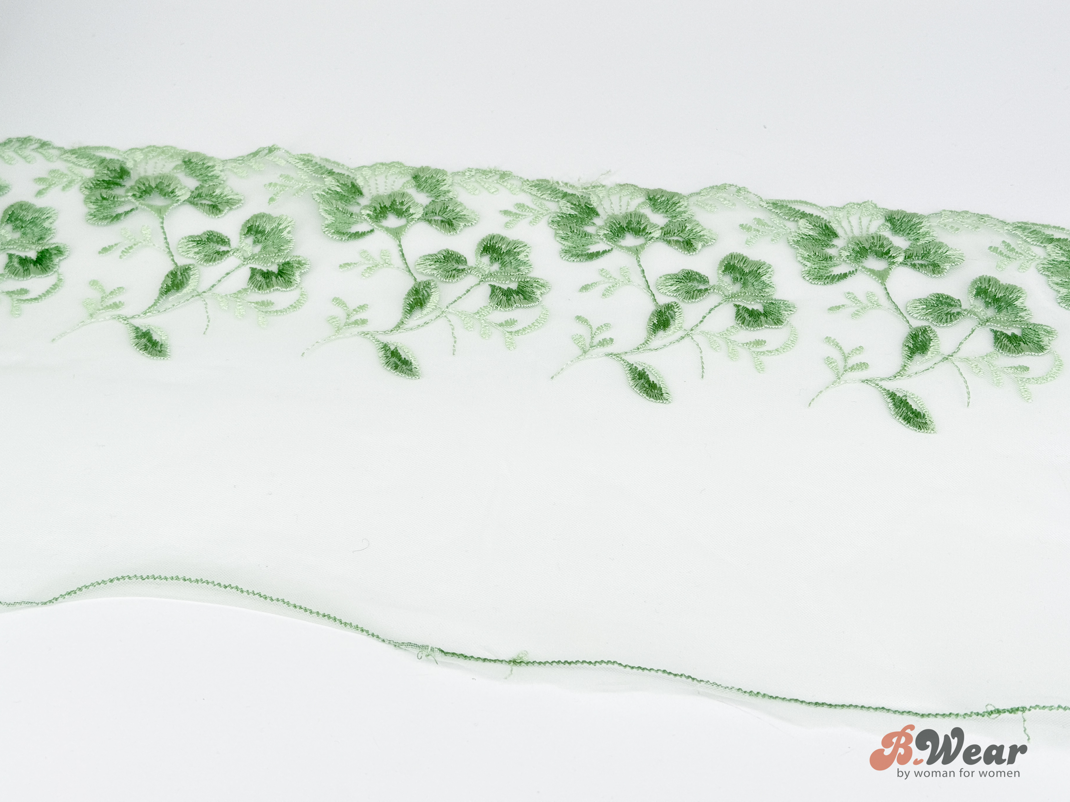 Non-stretch tulle lace in pale mint with mint green flowers - 19 cm - 4