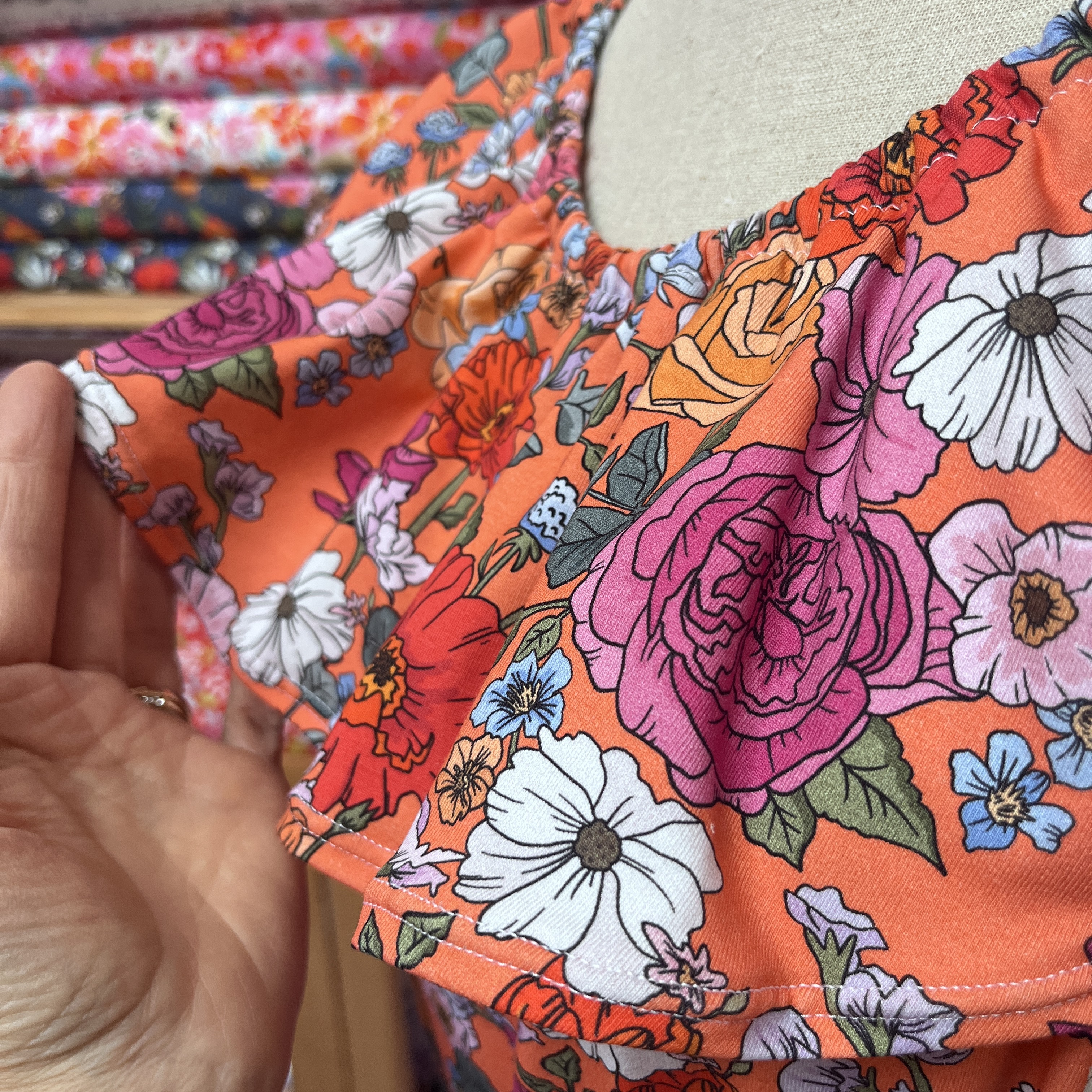 Jerseytyg ekologisk bomull,   "Flowery ", metervara - 4