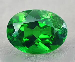 0.86 ct top kvalitets oval äkta naturlig krom diopsid ädelsten