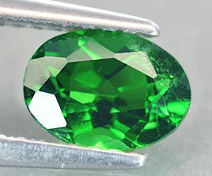 Impresionante gema suelta de cromodiópsido natural de corte ovalado de 0,86 ct - 2