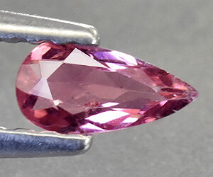 Mycket vacker dropp formad naturlig rosa turmalin ädelsten