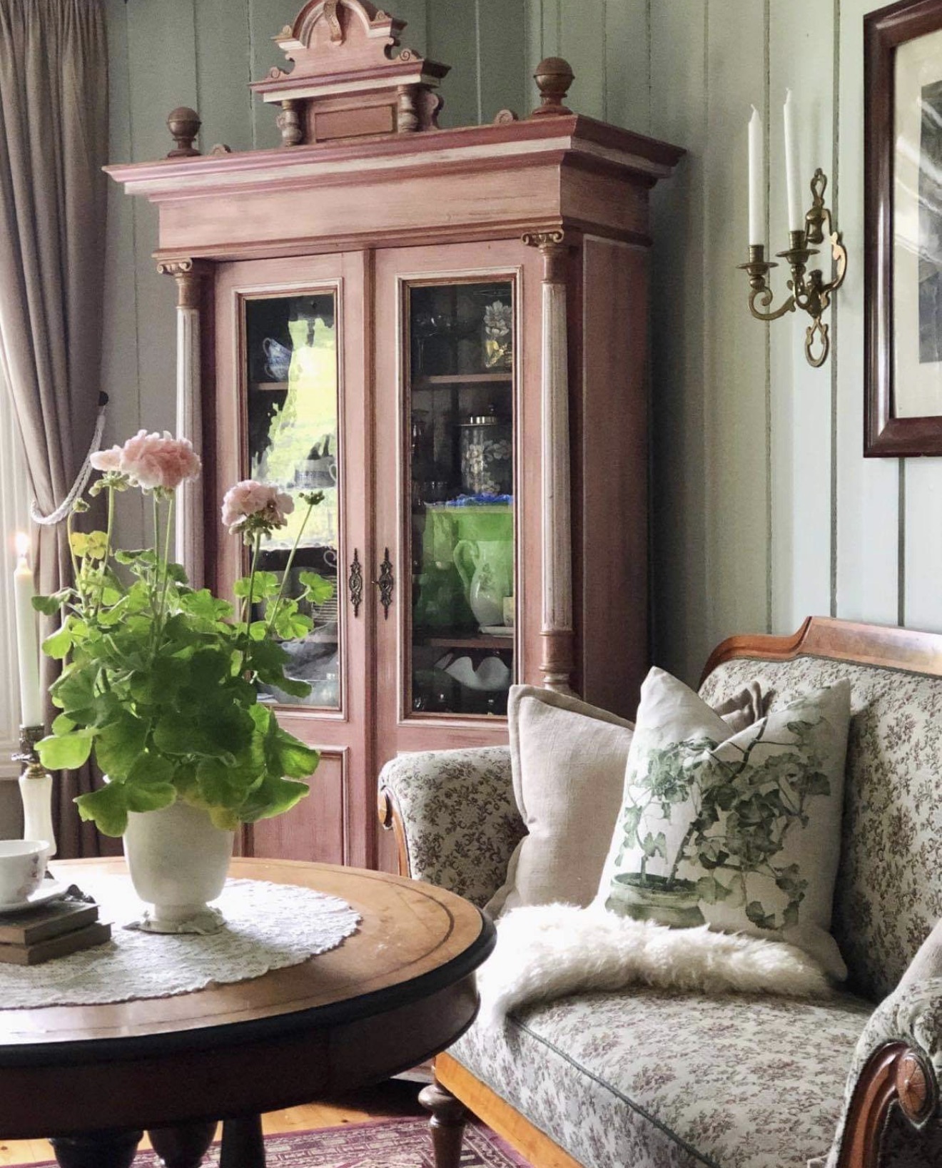 "SET" 2-PIECE CUSHIONS & ART PRINT BLUE GERANIUM 50x70 - 12