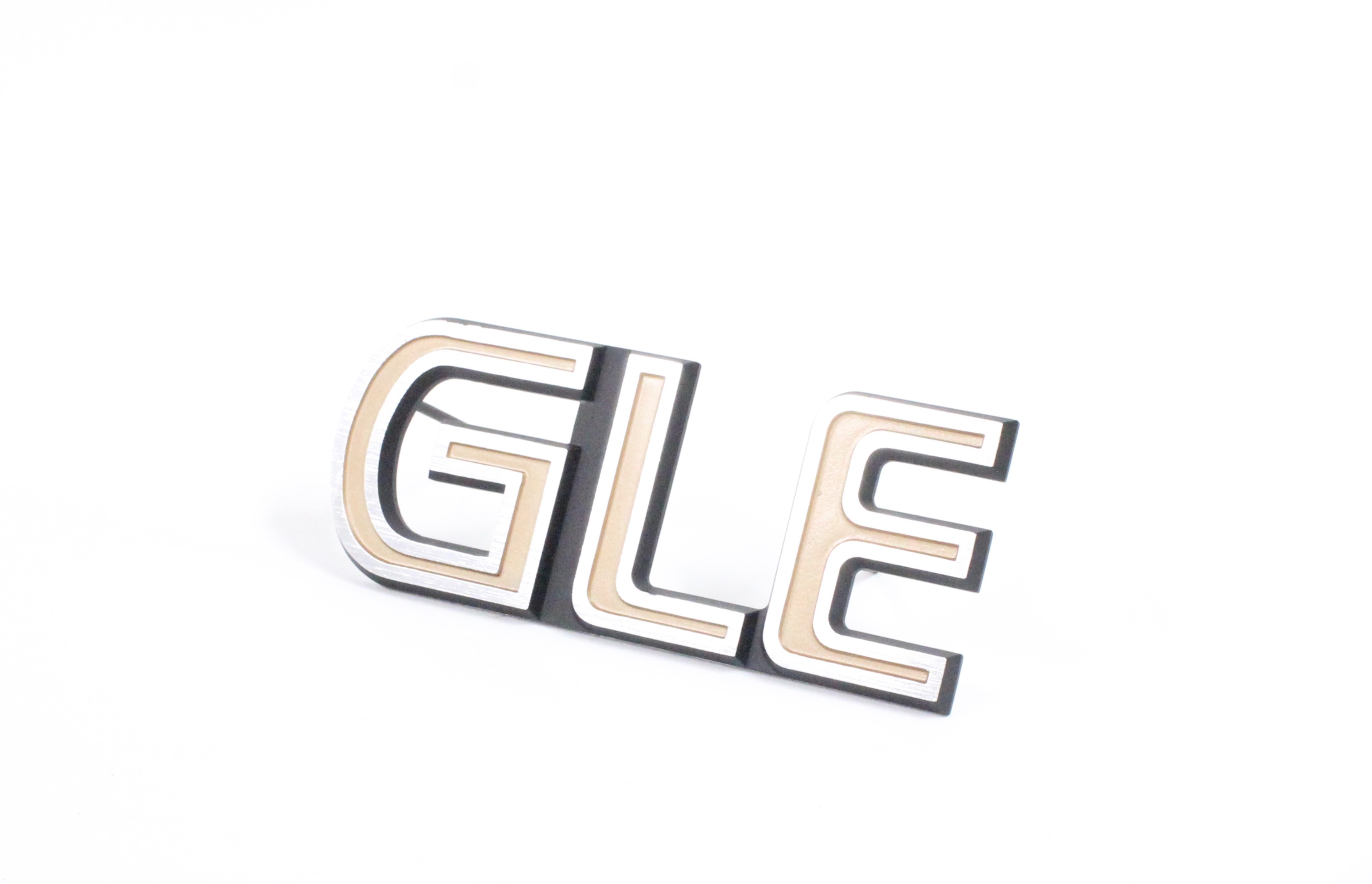 Grillemblem, GLE