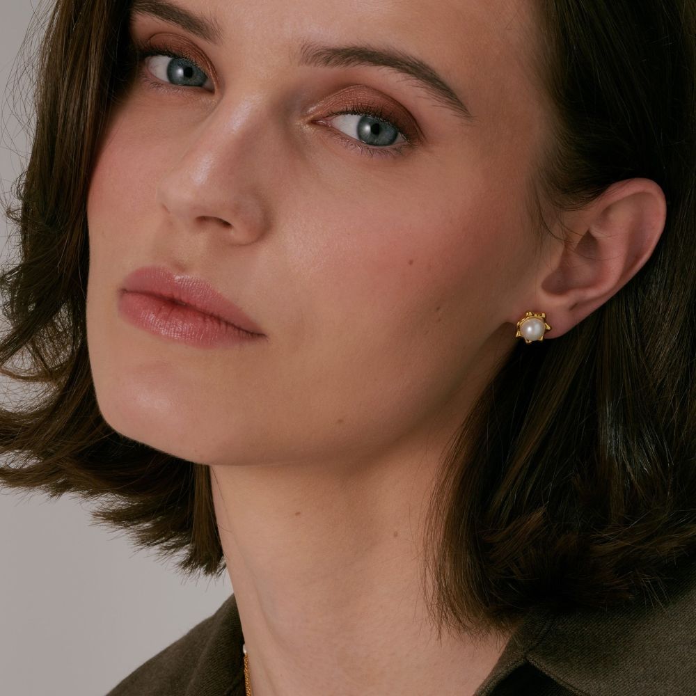 Syster P Florentina Pearl studs guld - 2