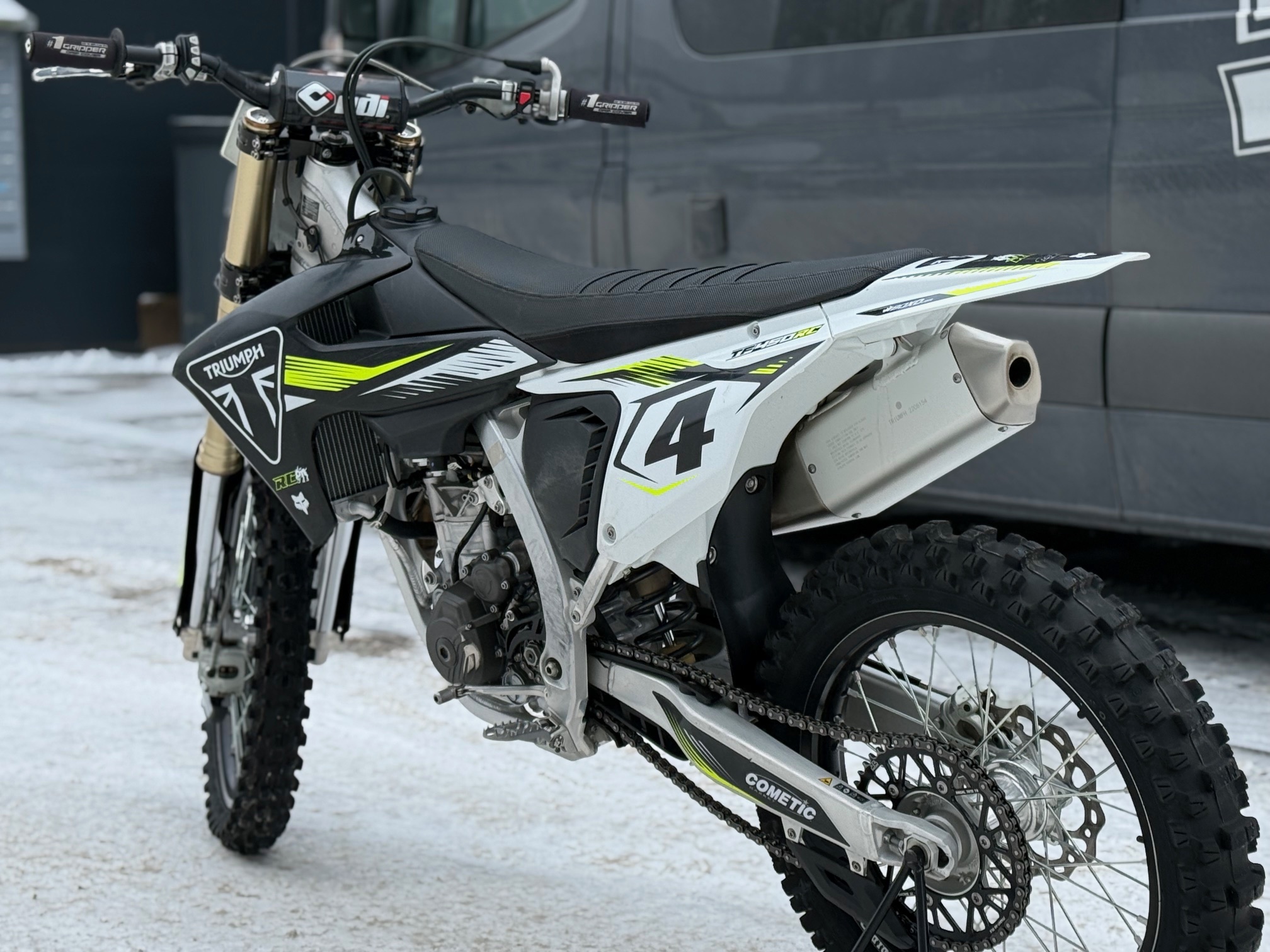 Triumph TF450 - RC Edition 2025 / Endast 9tim / Räntefritt 24mån - 8