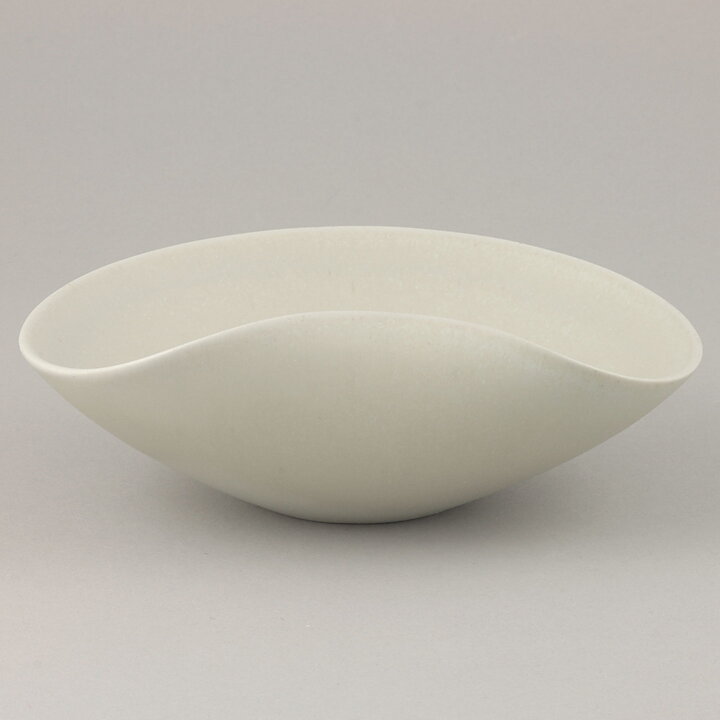 Stig Lindberg (Vitrin 1956) White Bowl with Folded Edge 16 cm