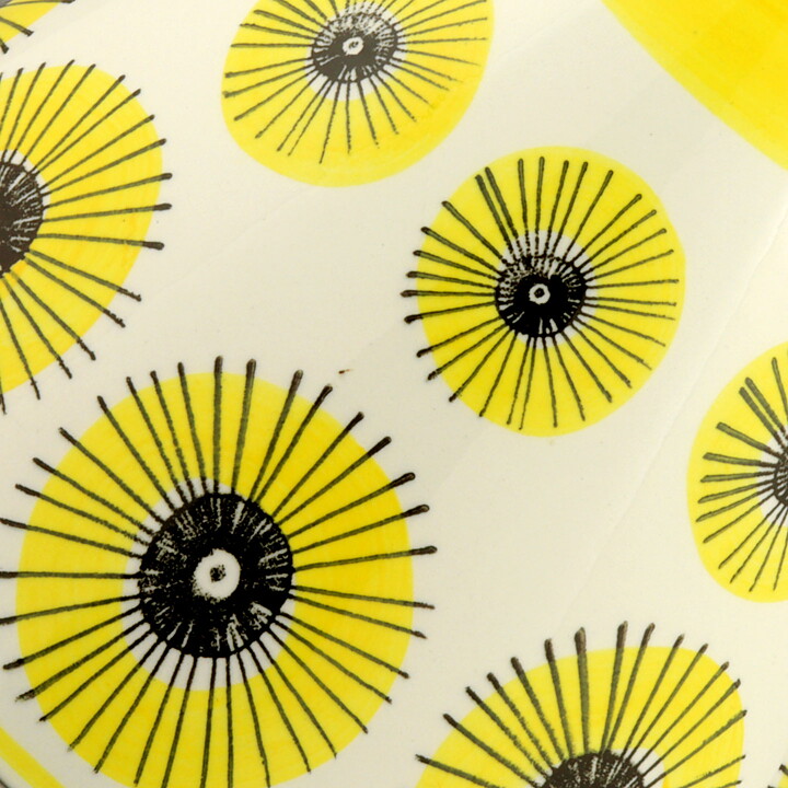 Marianne Westman (1950s) Cheese Dome with Yellow Flower Decor 18 cm (#72)