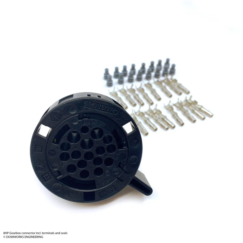 8HP/DCT Kontaktkit inklusive stift och tätningar - 2