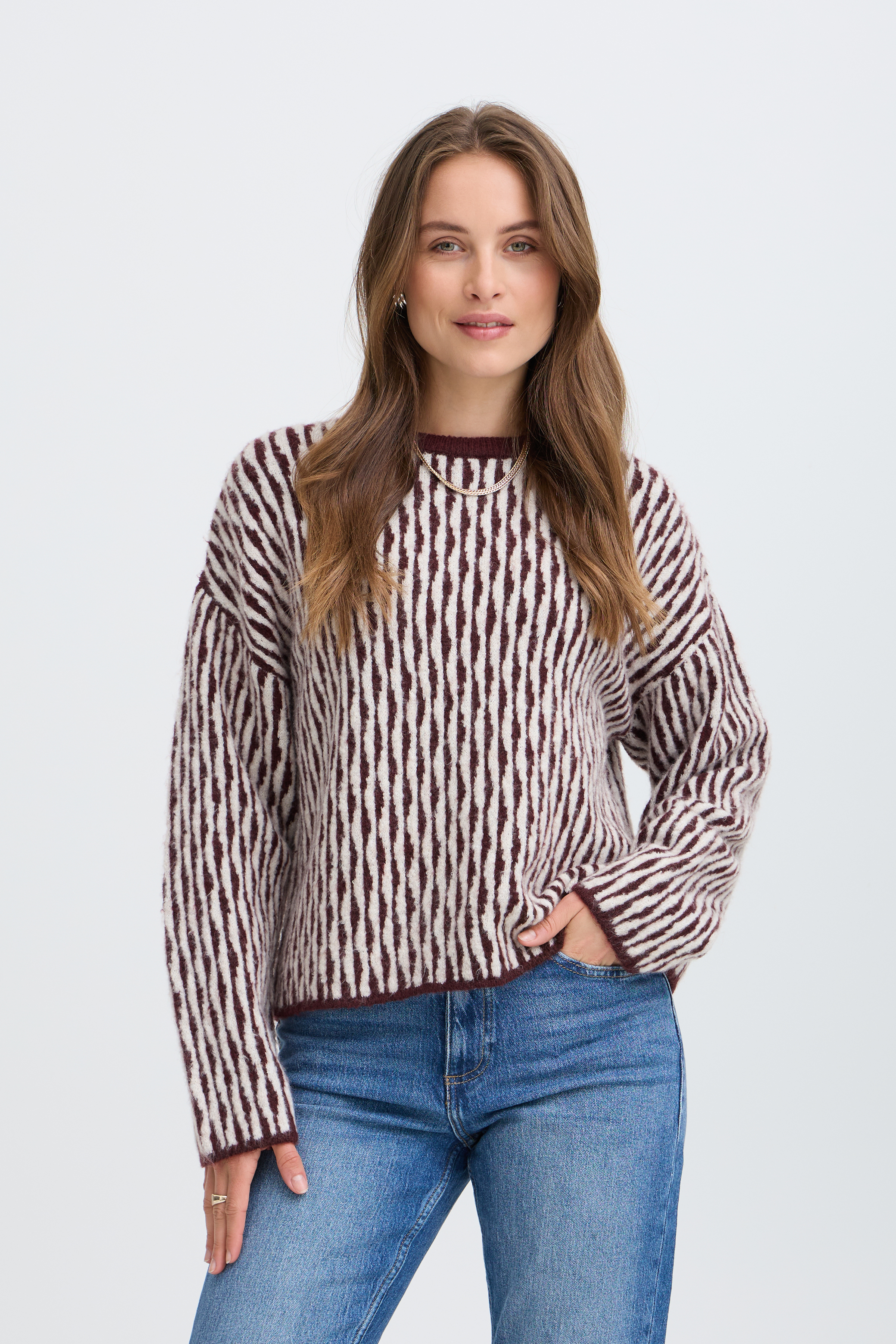 BYOJULA JUMPER FIG ABSTRACT - 6