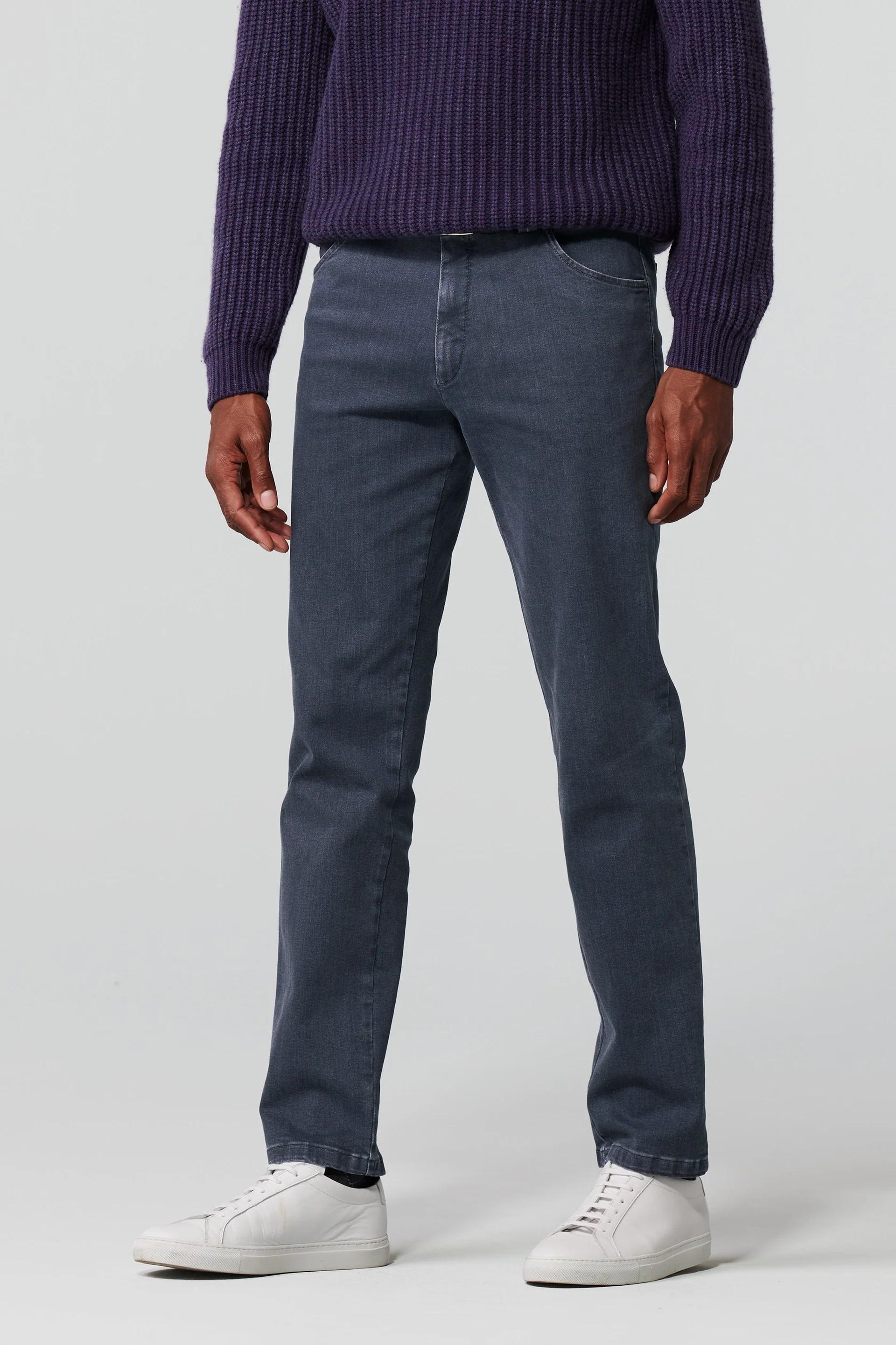 Grå (mid grey) jeanshybrid i Performance denim, modern passform och Super-Stretch (Meyer / Dublin)