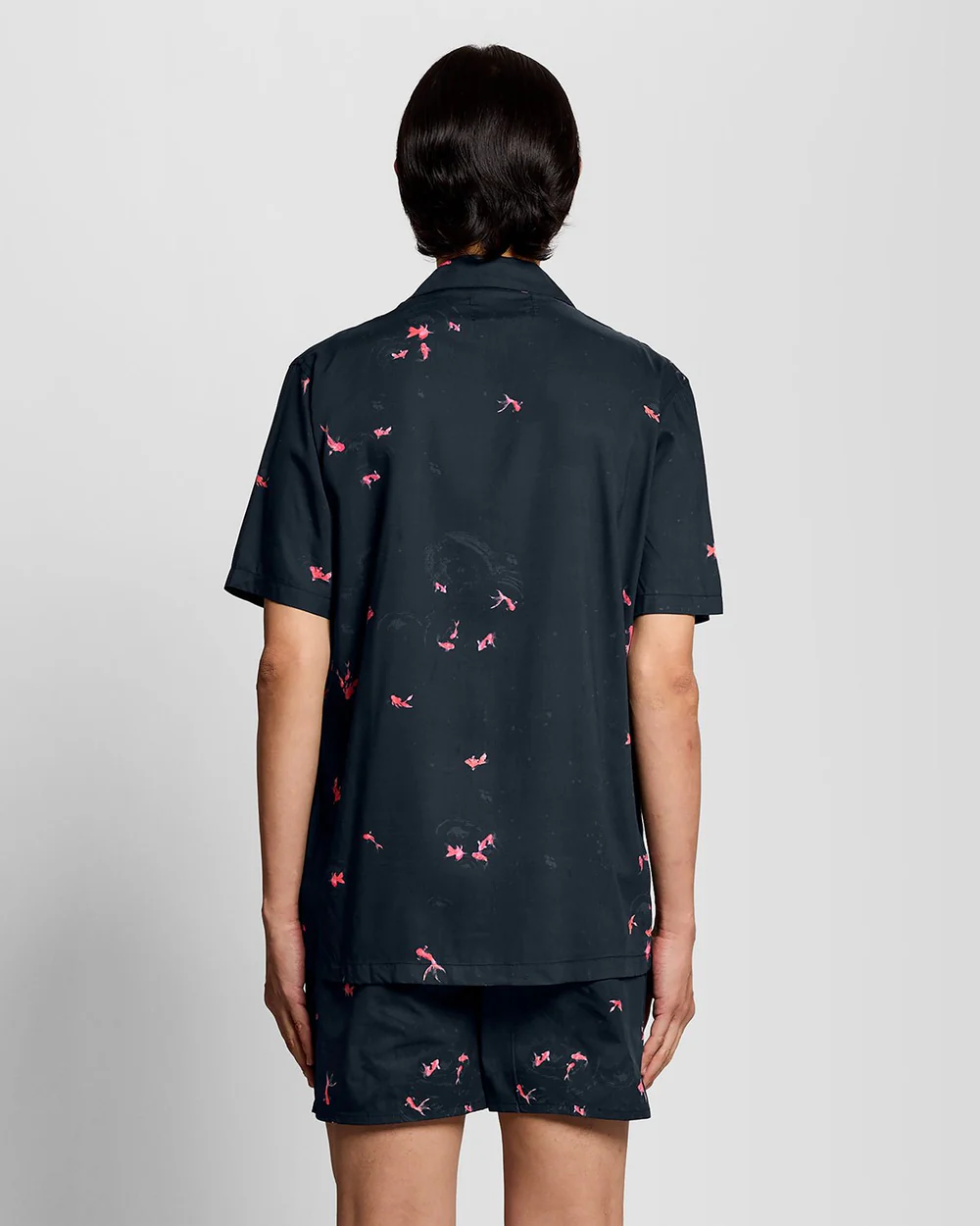 Lyle & Scott - Goldfish Resort Shirt - Dark Navy/HotPink - 3