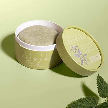 Kaliflower Schampokaka SOOTHE Nässla Åkerfräken & Grön Lera