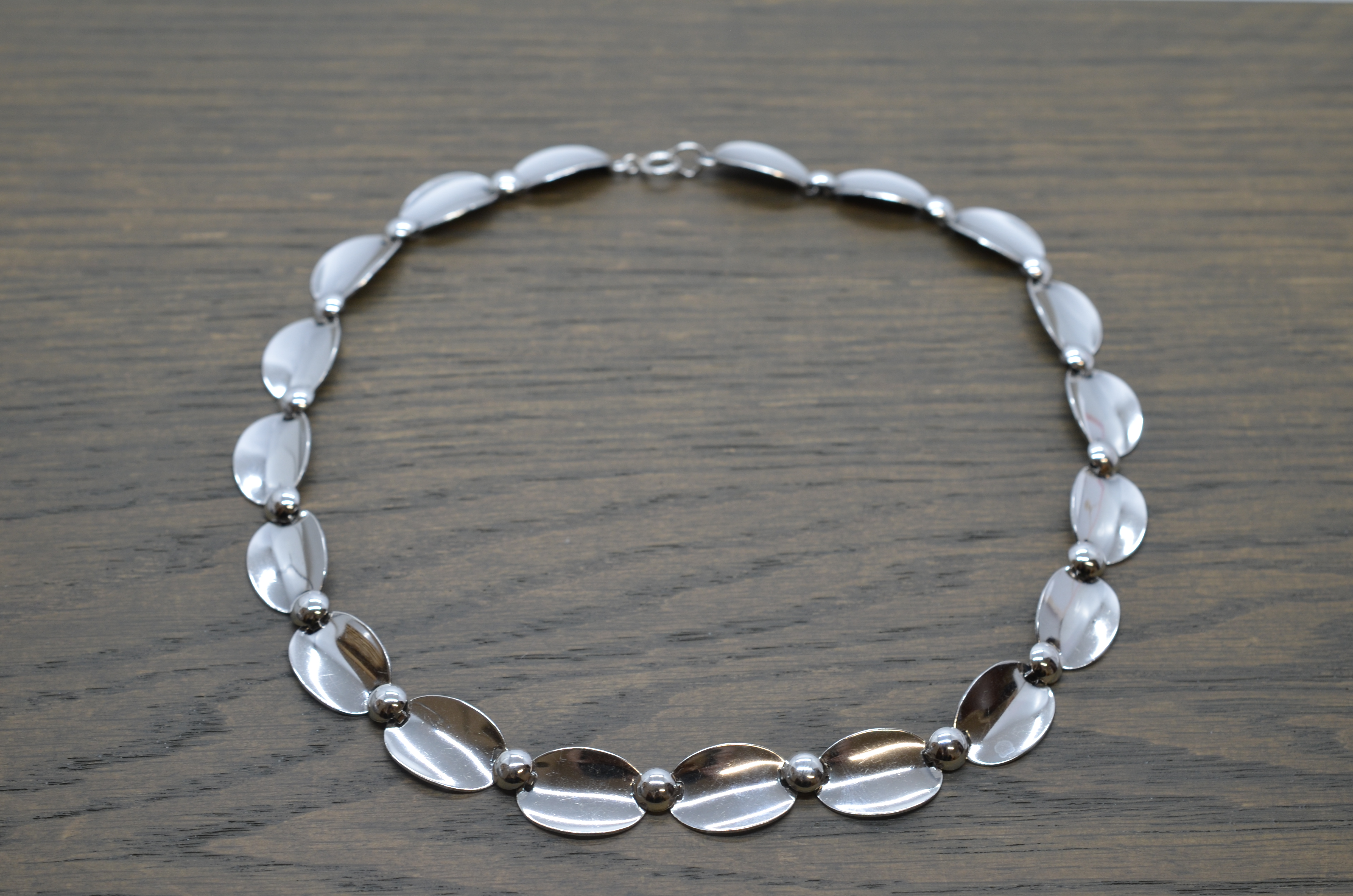 Vintage necklace from the 1960s - 2
