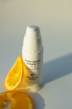 Night serum  Vitamin C  -  MARIA ÅKERBERG