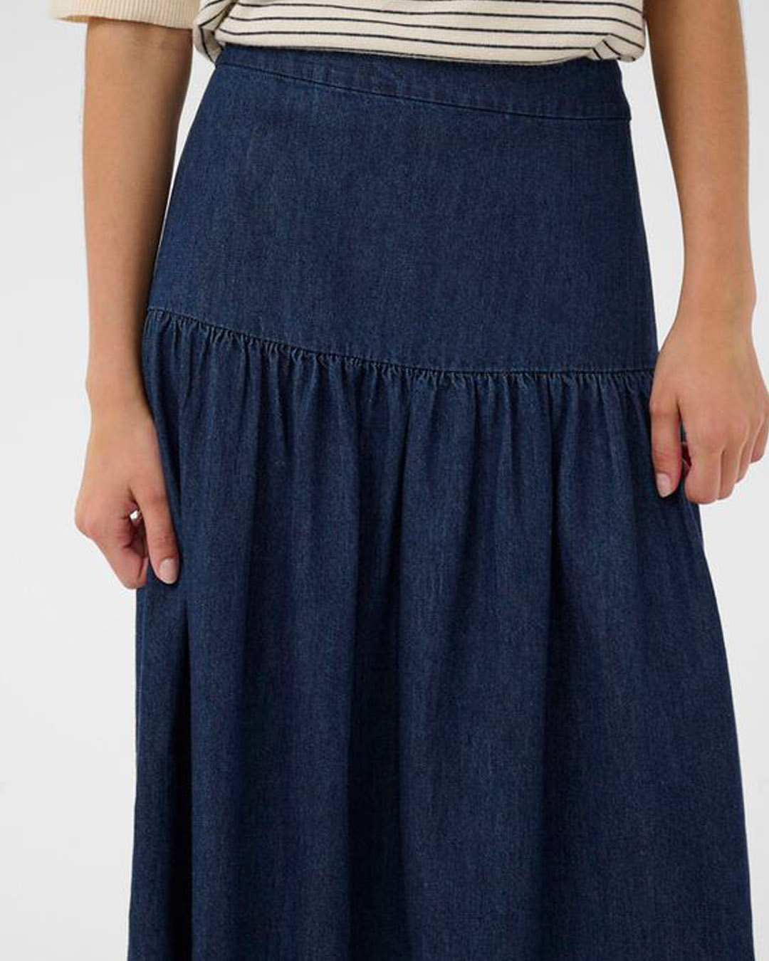 Jeanskjol Nellia midi mörk denim - 4