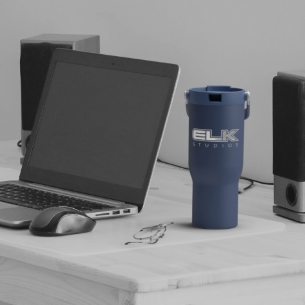 ELK isolated waterbottle - 3