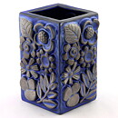 ベリット・ターナー  Fleurシリーズ  ブルーのベース  花のレリーフ  20cm  1970年 