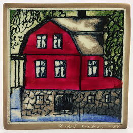 Heljä Liukko-Sundström (1984) Wall Plaque with Red House Motif 12 cm