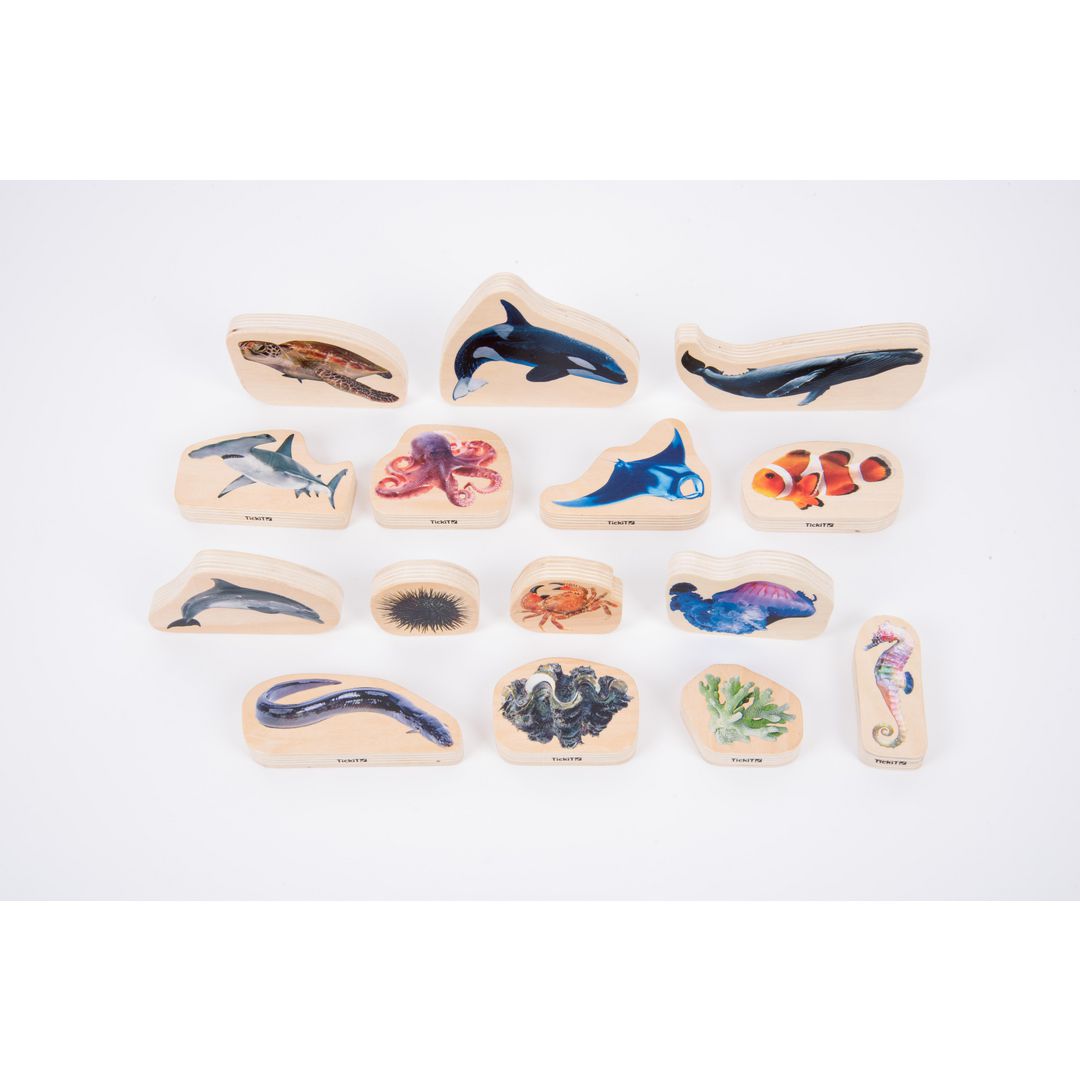 Träfigurer havet 15/fp